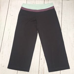 Victoria Secret Crop yoga pants